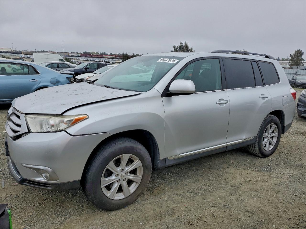 2012 TOYOTA HIGHLANDER