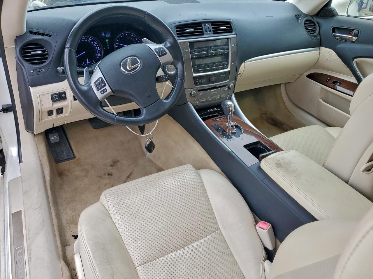 2013 LEXUS IS 250
