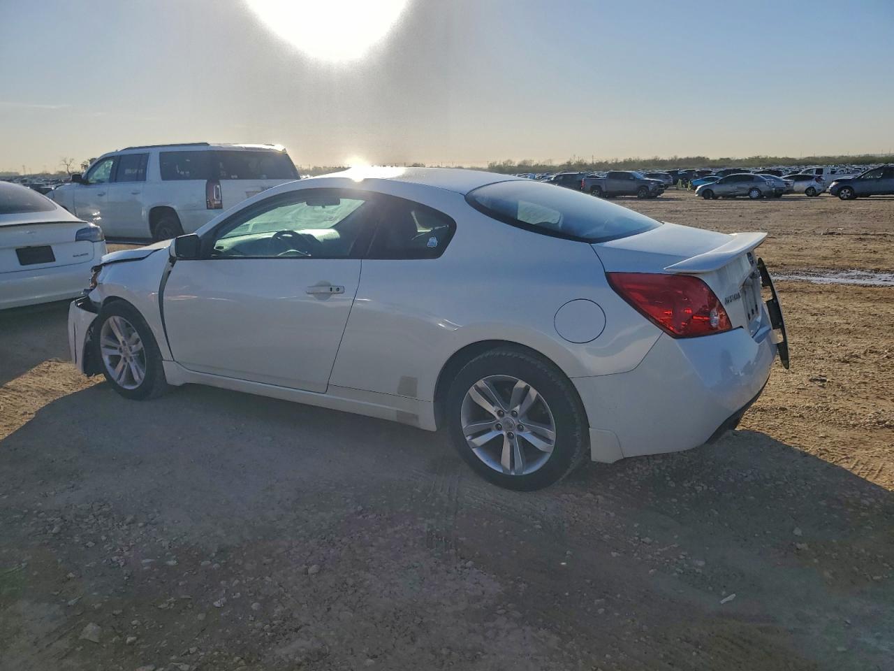 2012 NISSAN ALTIMA