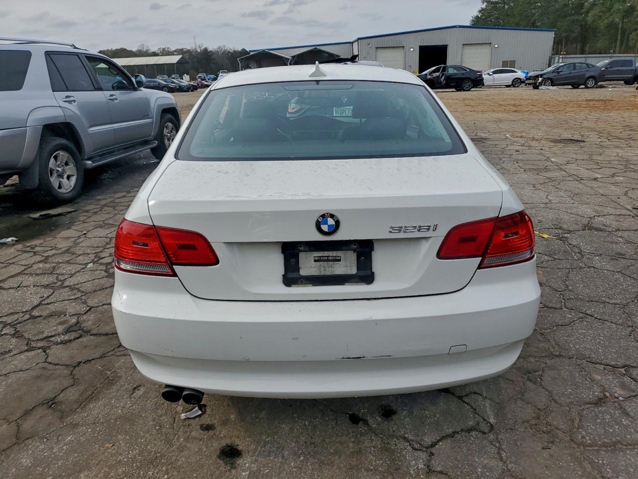 2010 BMW 3 SERIES