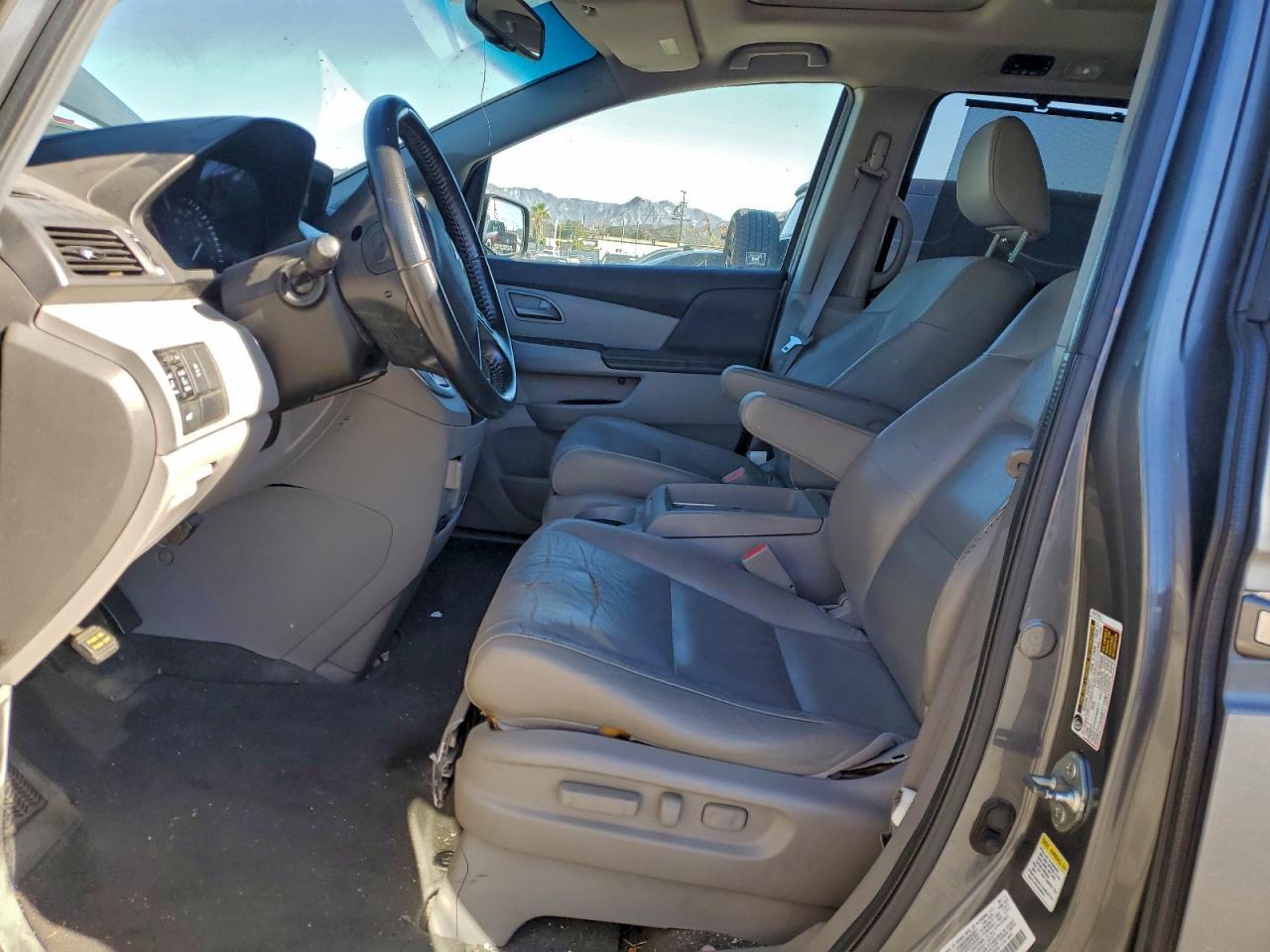 2011 HONDA ODYSSEY