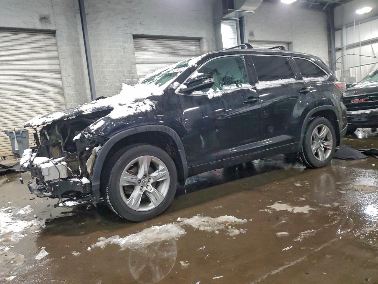 2015 TOYOTA HIGHLANDER