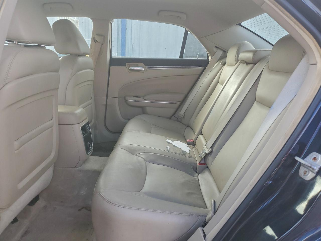 2012 CHRYSLER 300