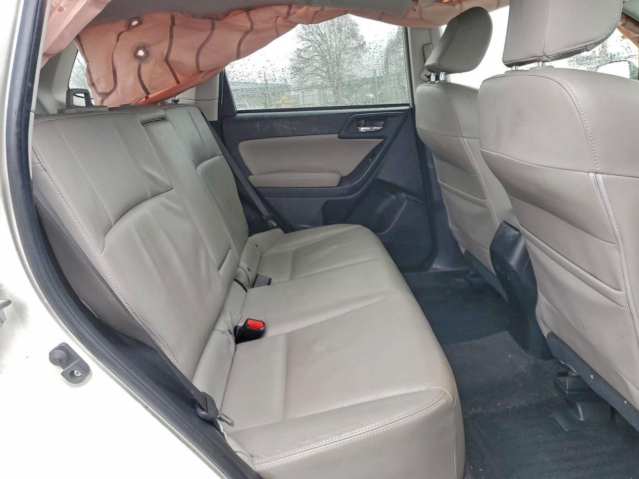 2015 SUBARU FORESTER