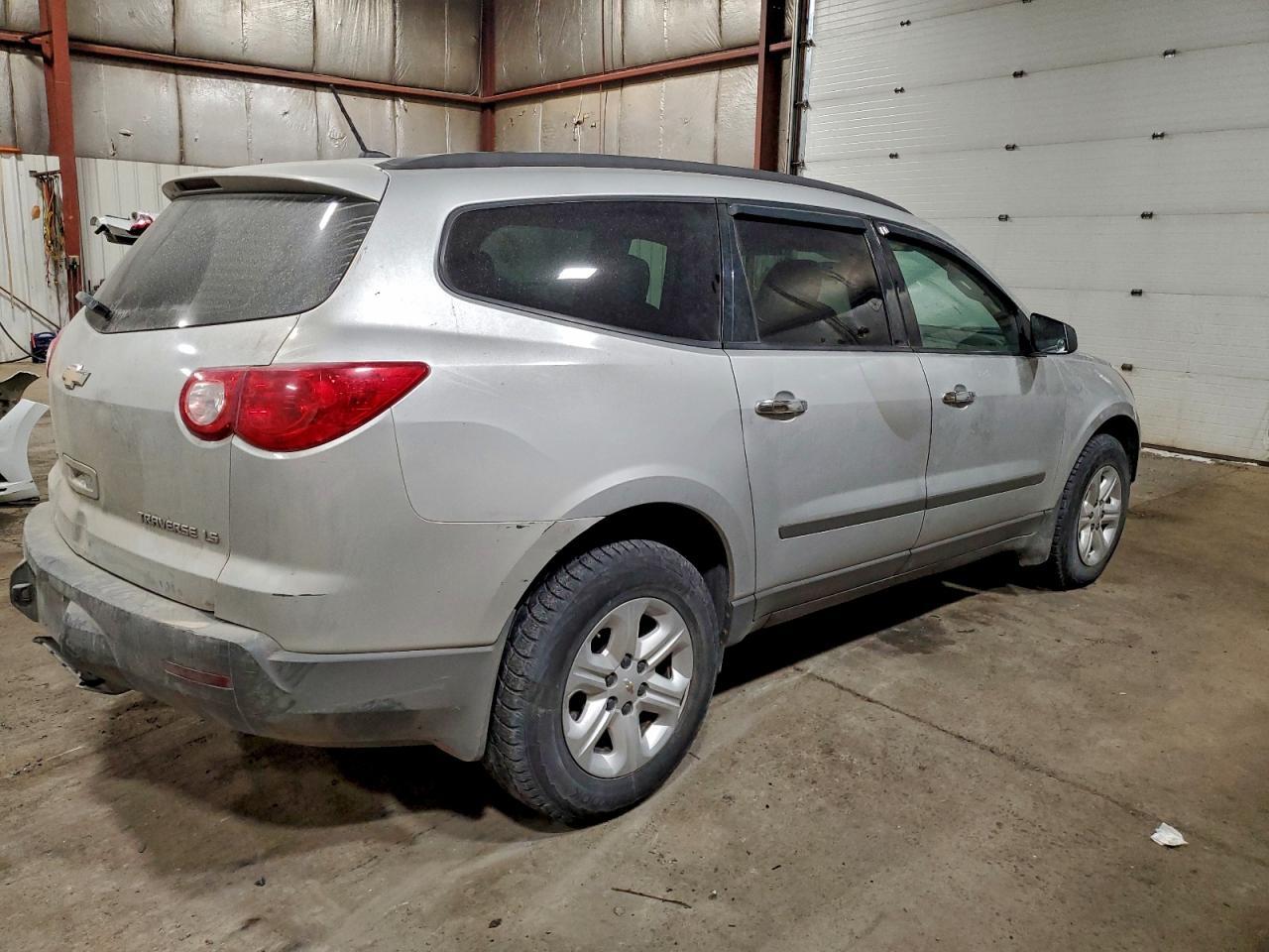 2011 CHEVROLET TRAVERSE
