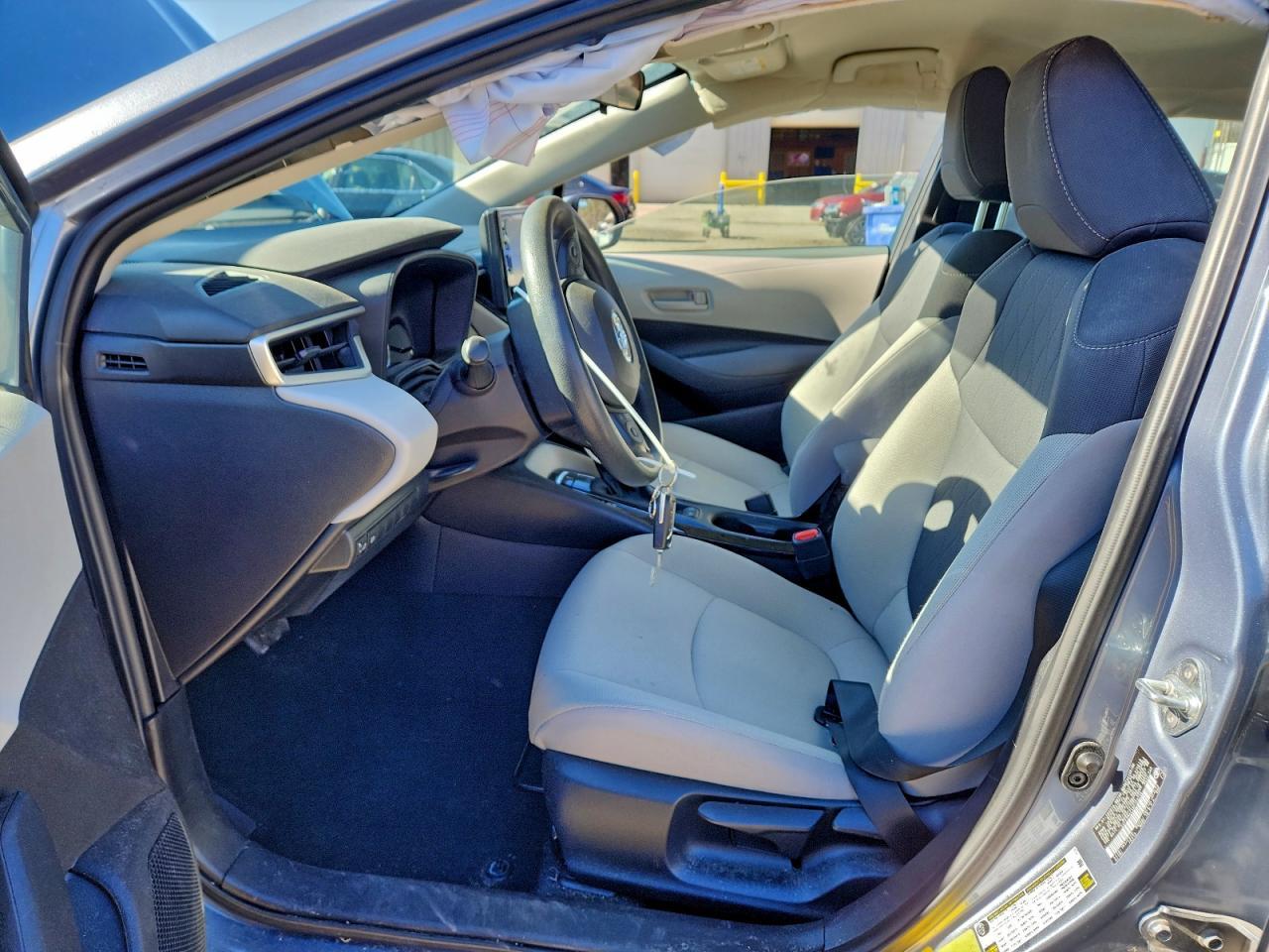 2022 TOYOTA COROLLA