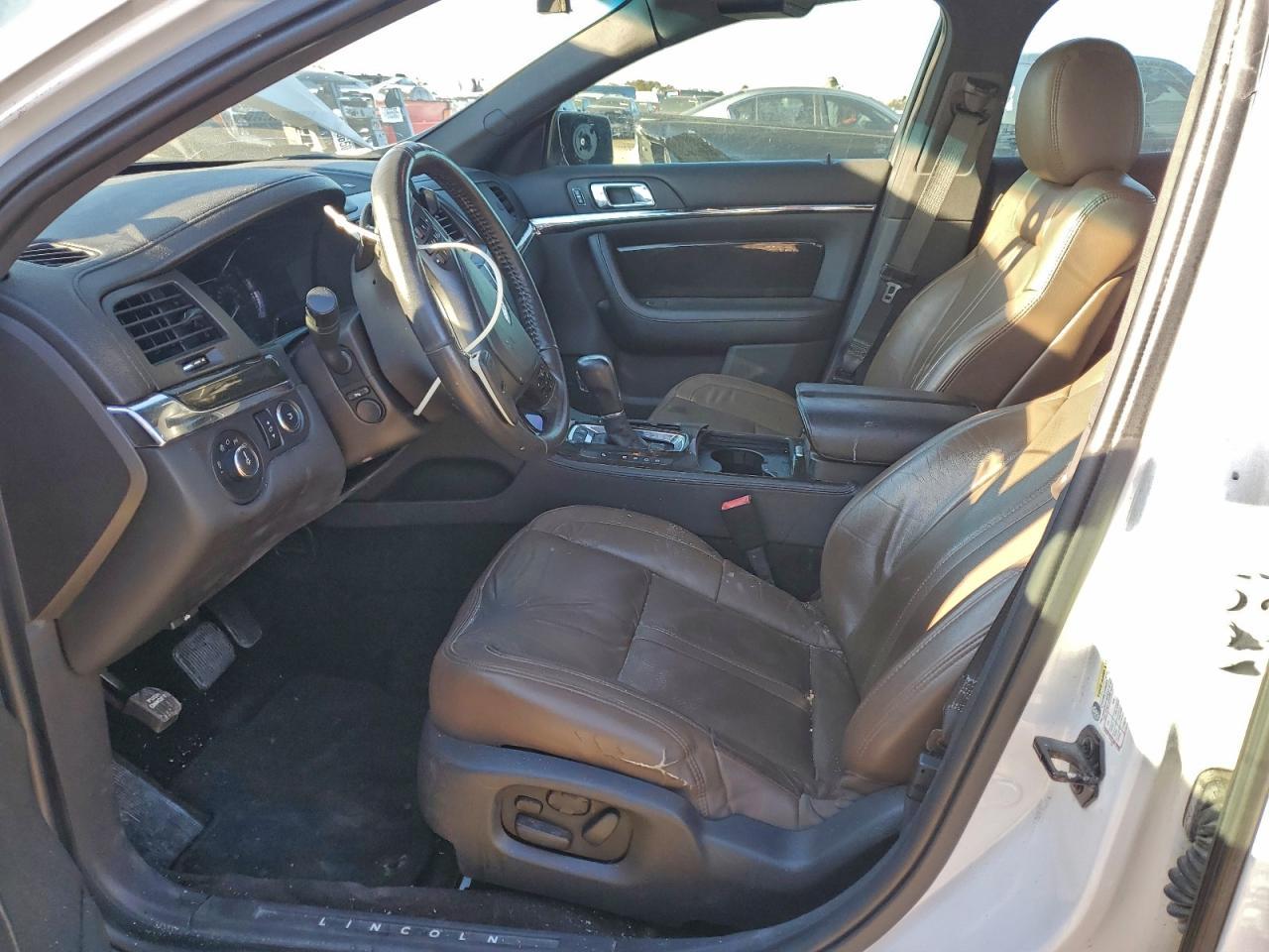 2016 LINCOLN MKS