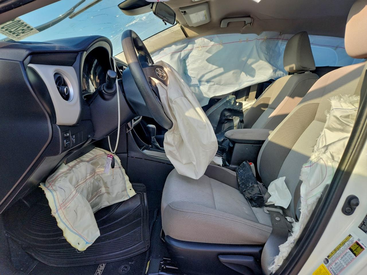 2018 TOYOTA COROLLA