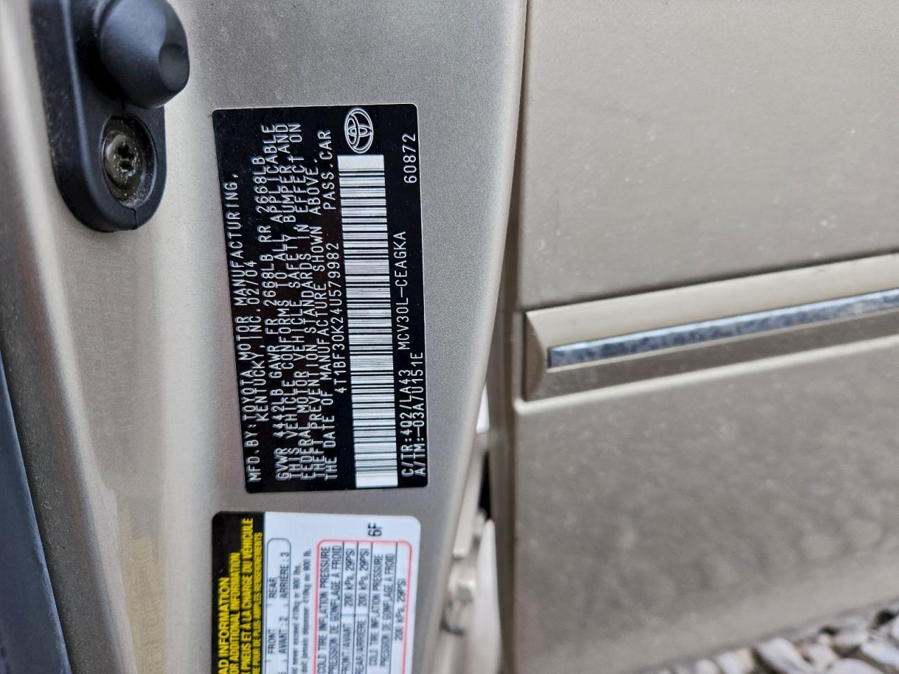 2004 TOYOTA CAMRY