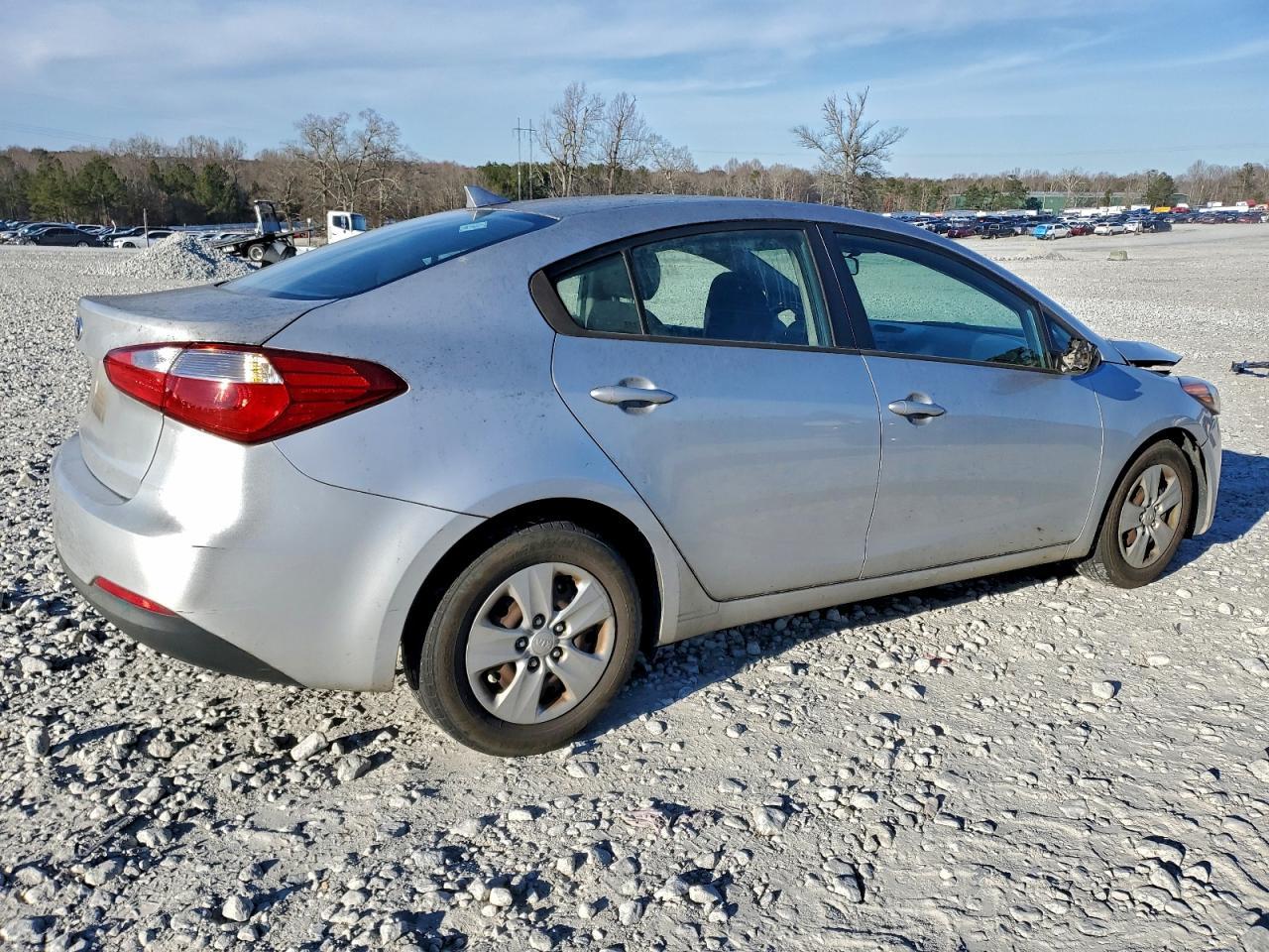 2016 KIA FORTE