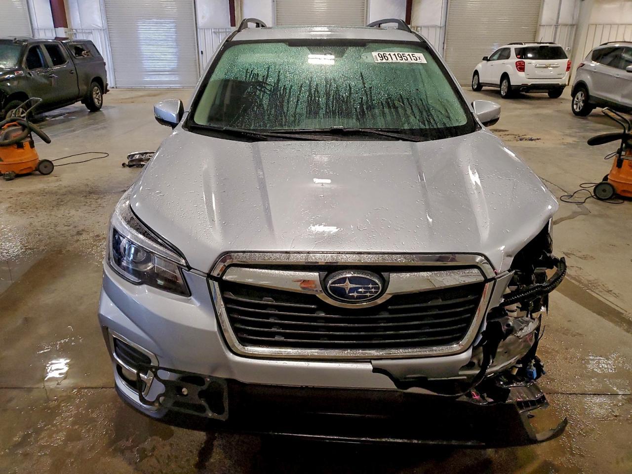 2020 SUBARU FORESTER