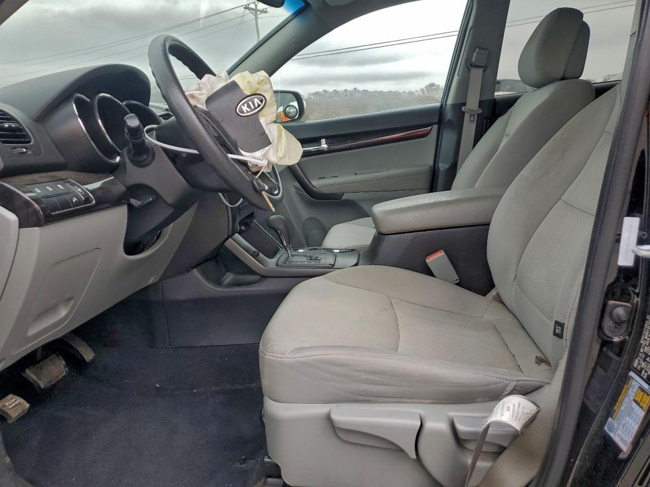 2013 KIA SORENTO