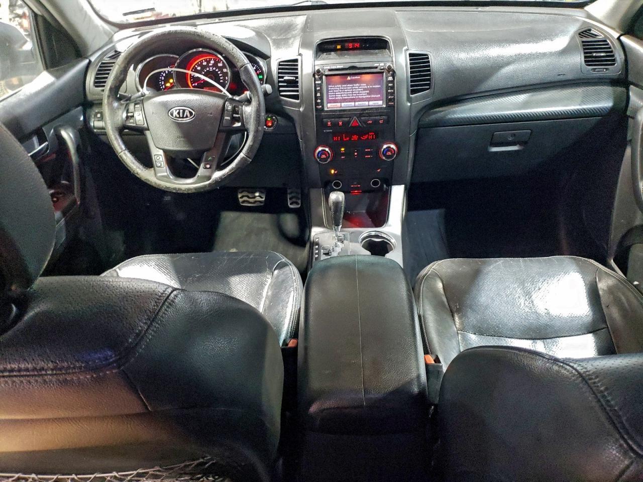 2011 KIA SORENTO