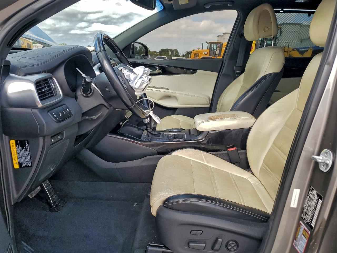 2016 KIA SORENTO