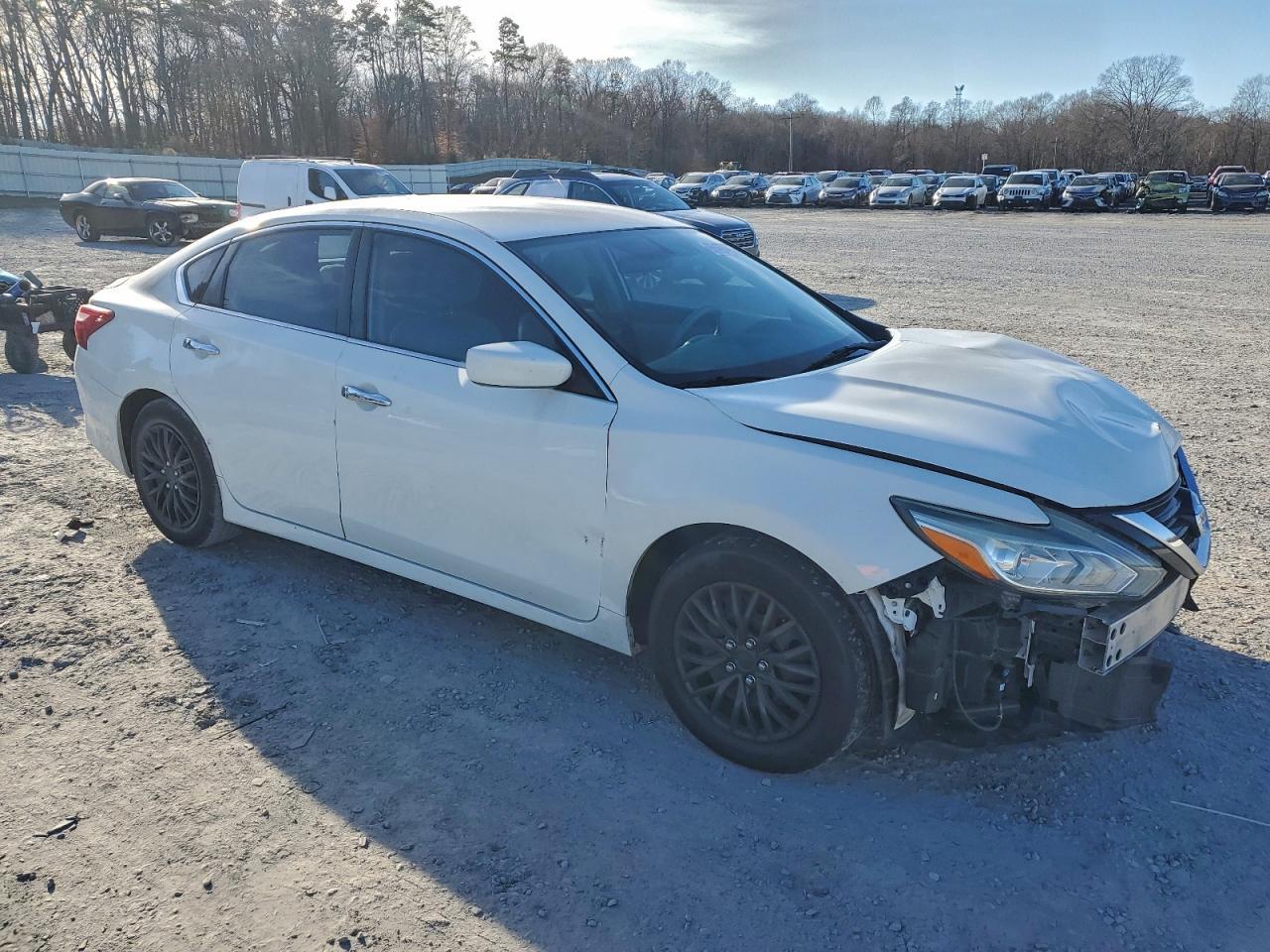 2017 NISSAN ALTIMA