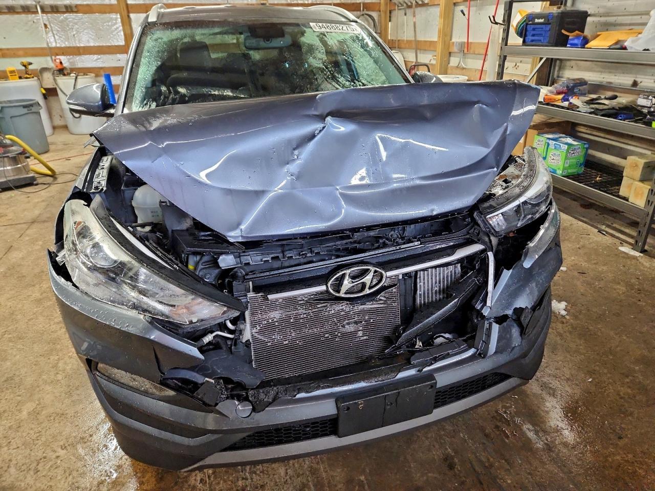2016 HYUNDAI TUCSON