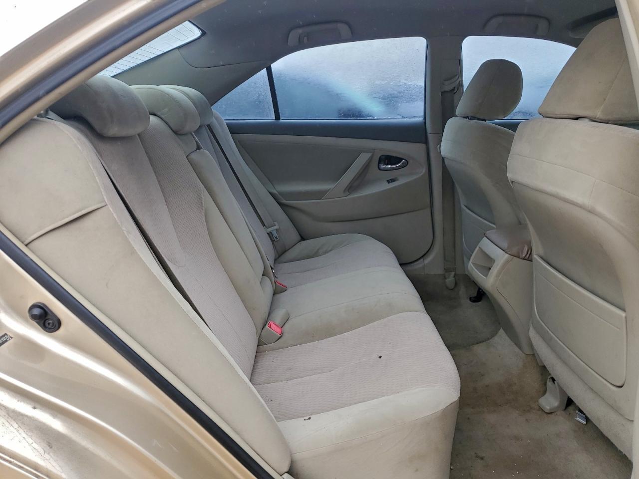 2010 TOYOTA CAMRY