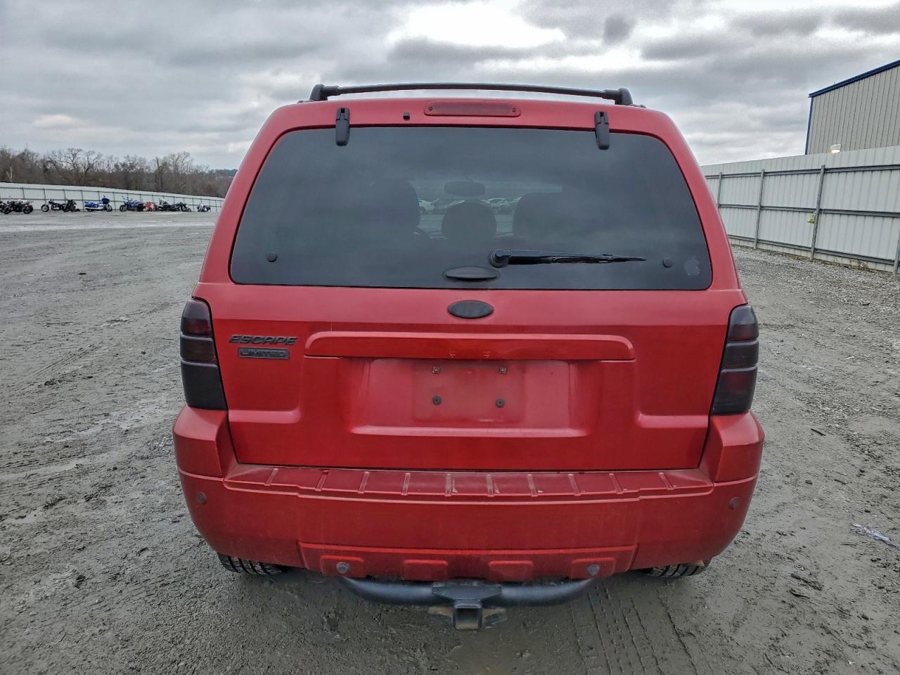2005 FORD ESCAPE