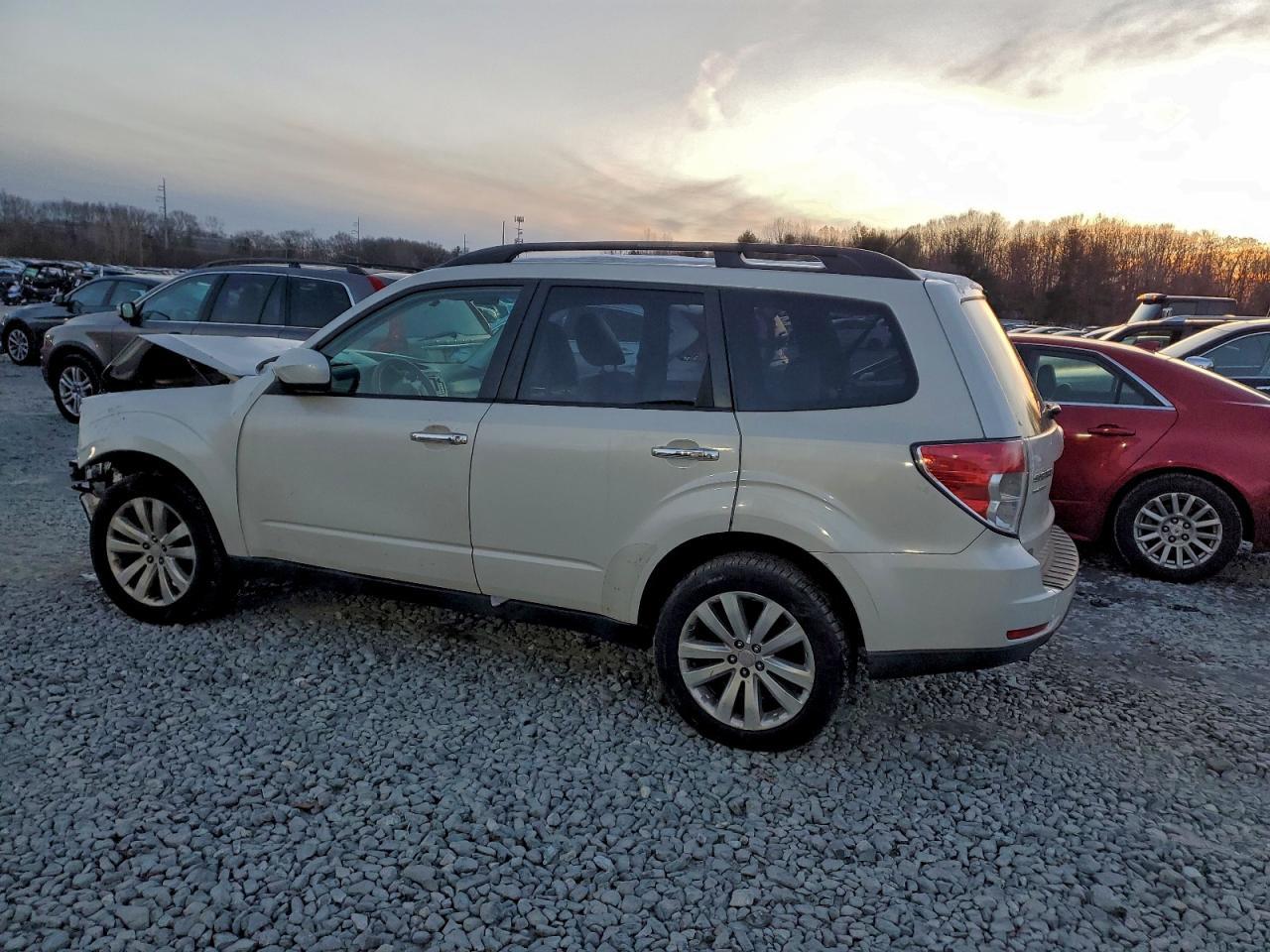 2013 SUBARU FORESTER