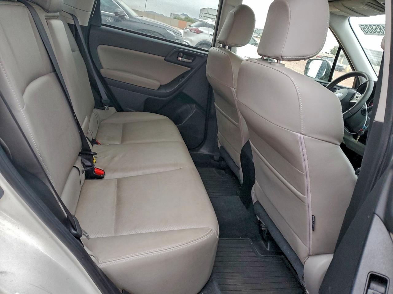 2015 SUBARU FORESTER