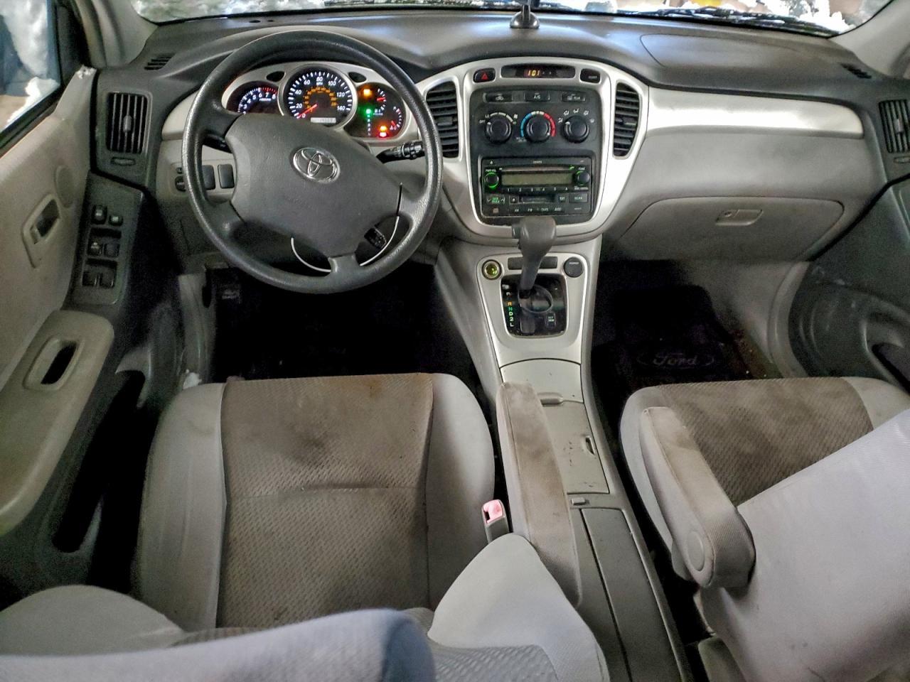 2005 TOYOTA HIGHLANDER