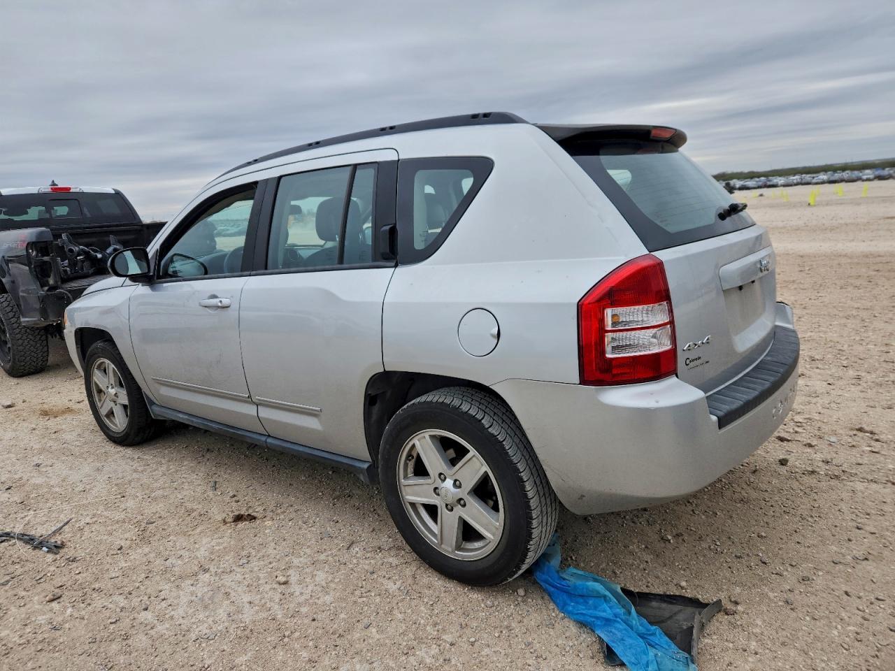 2010 JEEP Compass