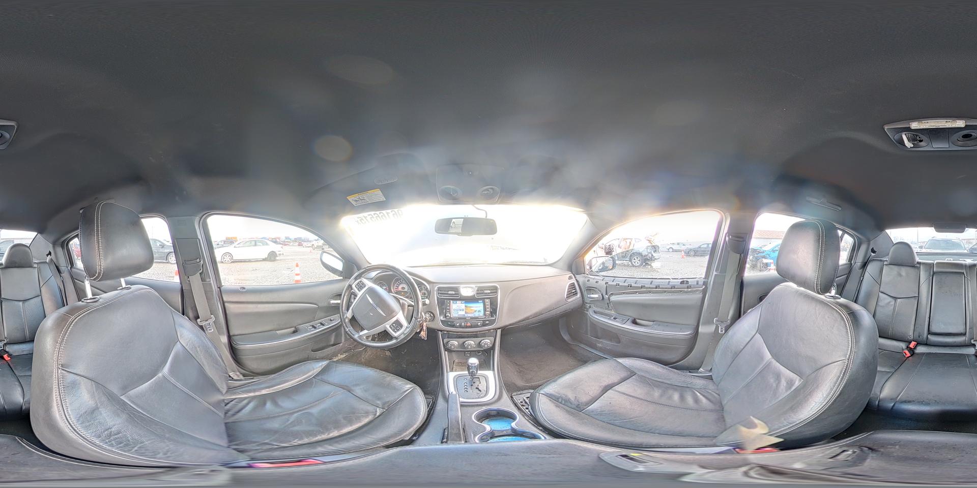2011 CHRYSLER 200