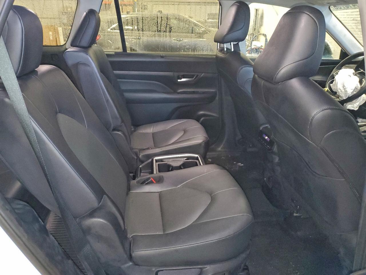 2025 TOYOTA HIGHLANDER