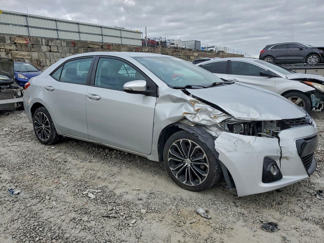 2014 TOYOTA COROLLA