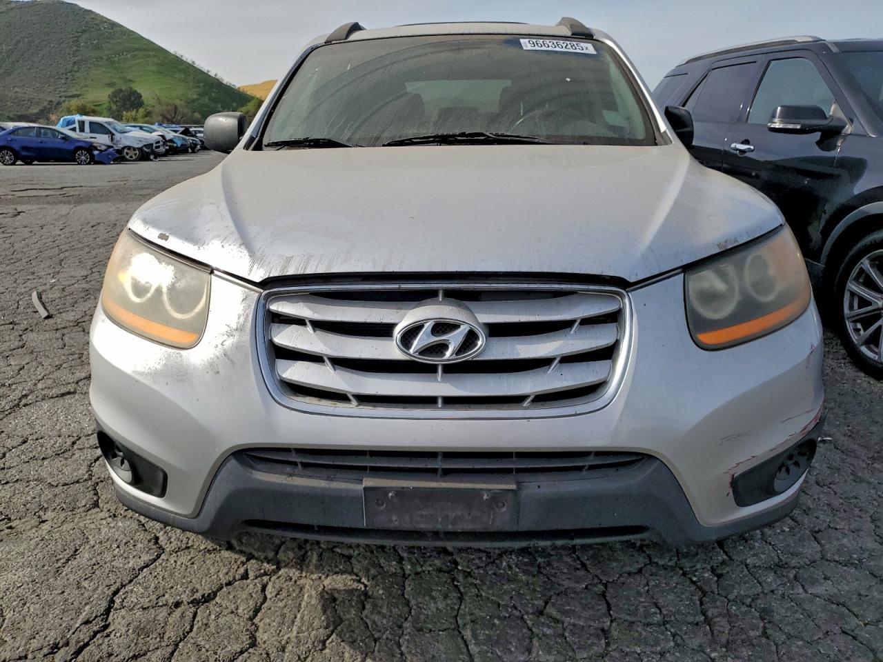 2011 HYUNDAI SANTA FE