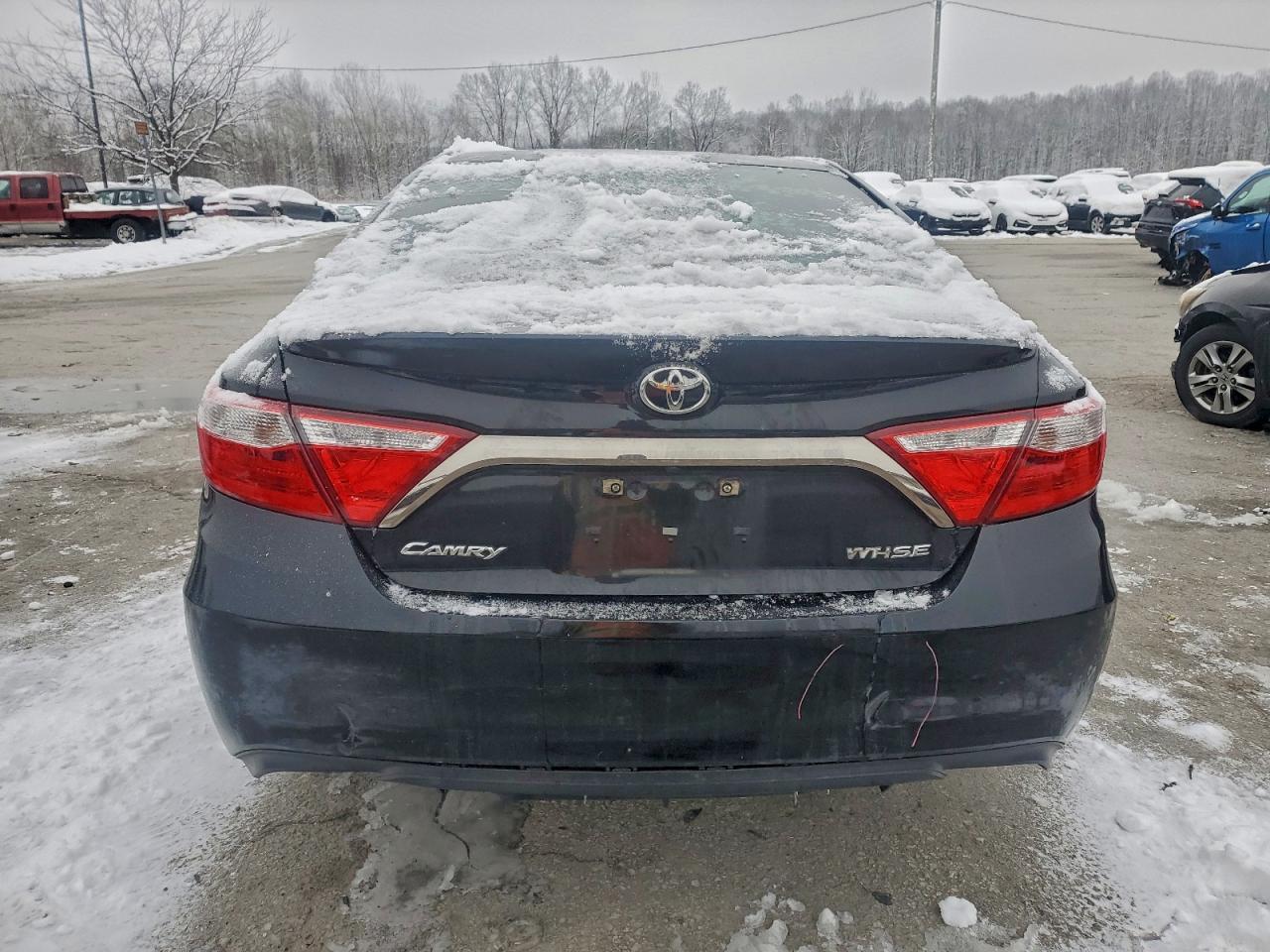 2016 TOYOTA CAMRY