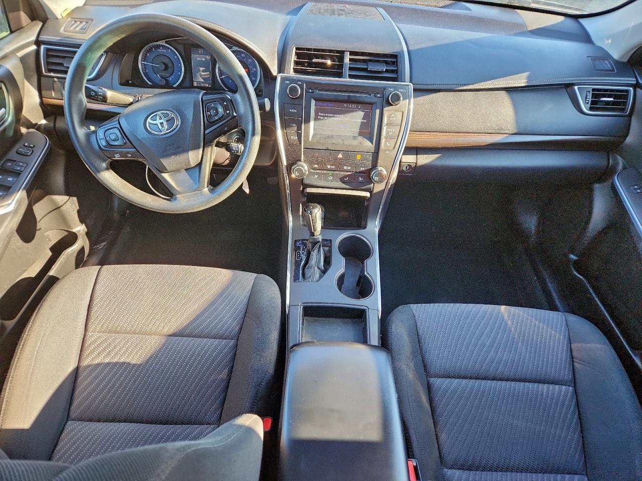 2016 TOYOTA CAMRY