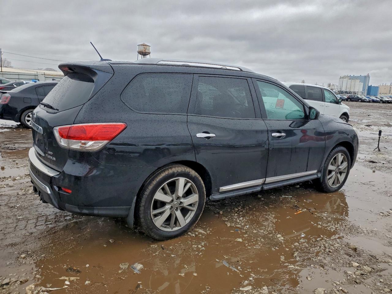 2014 NISSAN PATHFINDER