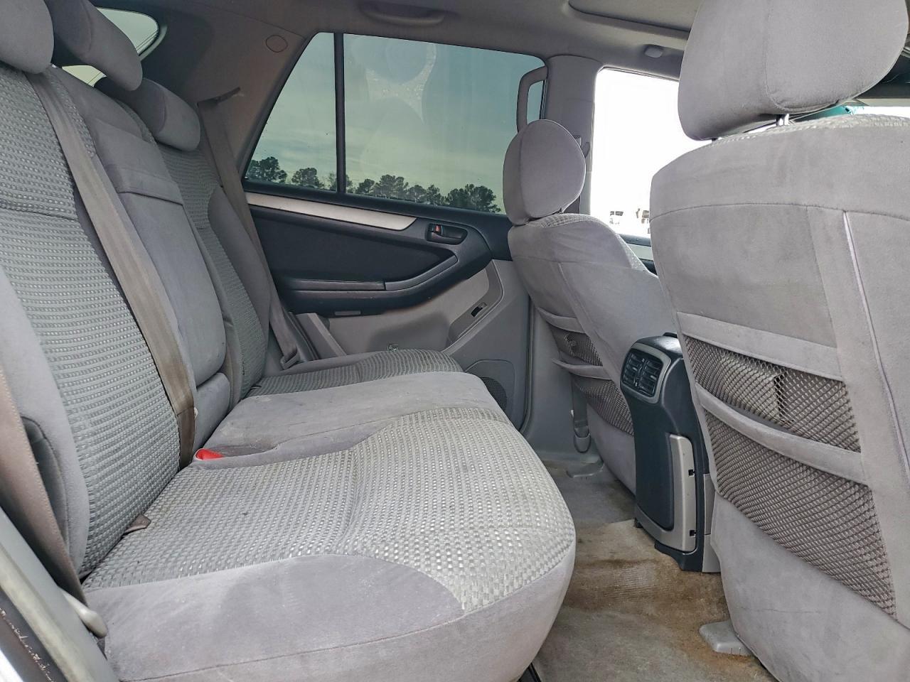 2004 TOYOTA 4Runner