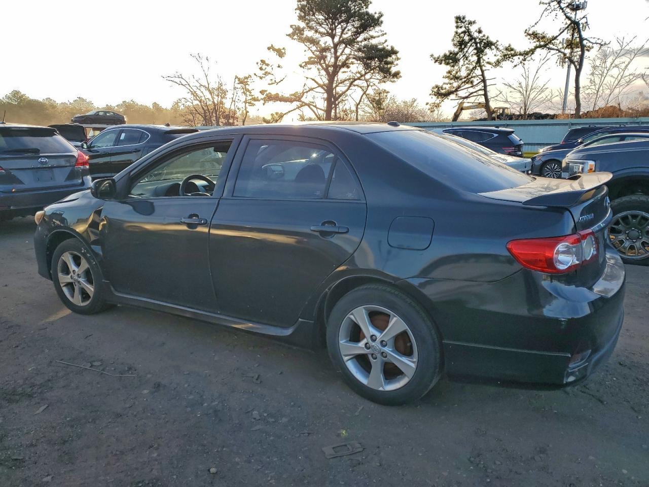 2011 TOYOTA COROLLA
