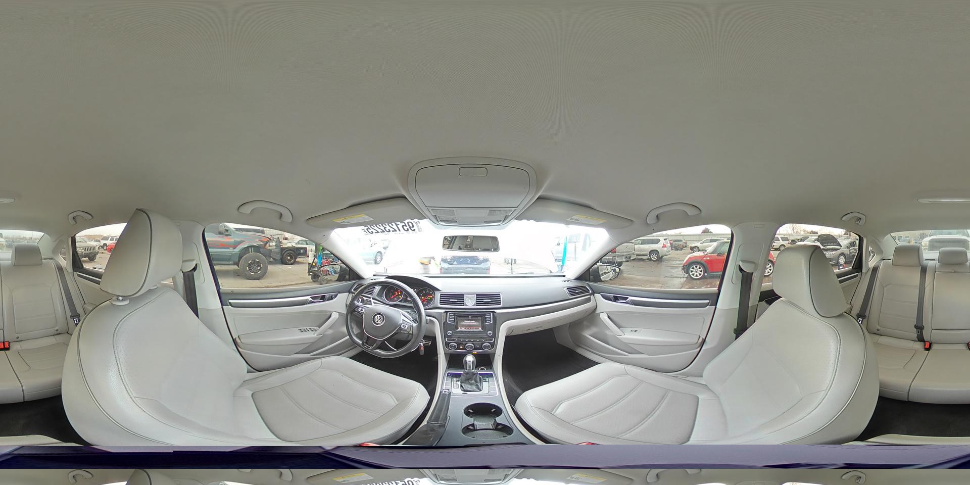 2016 VOLKSWAGEN Passat