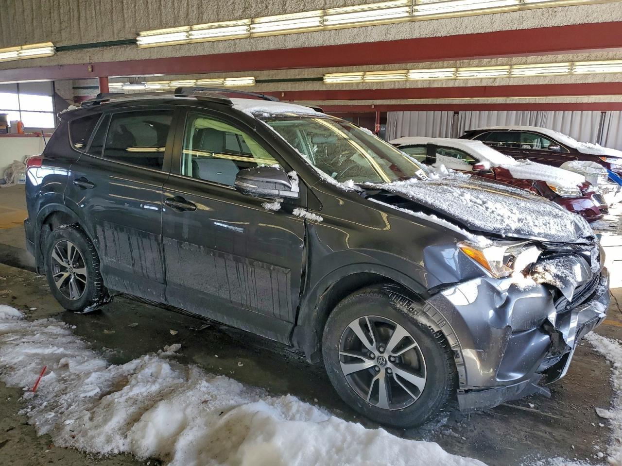 2016 TOYOTA RAV4