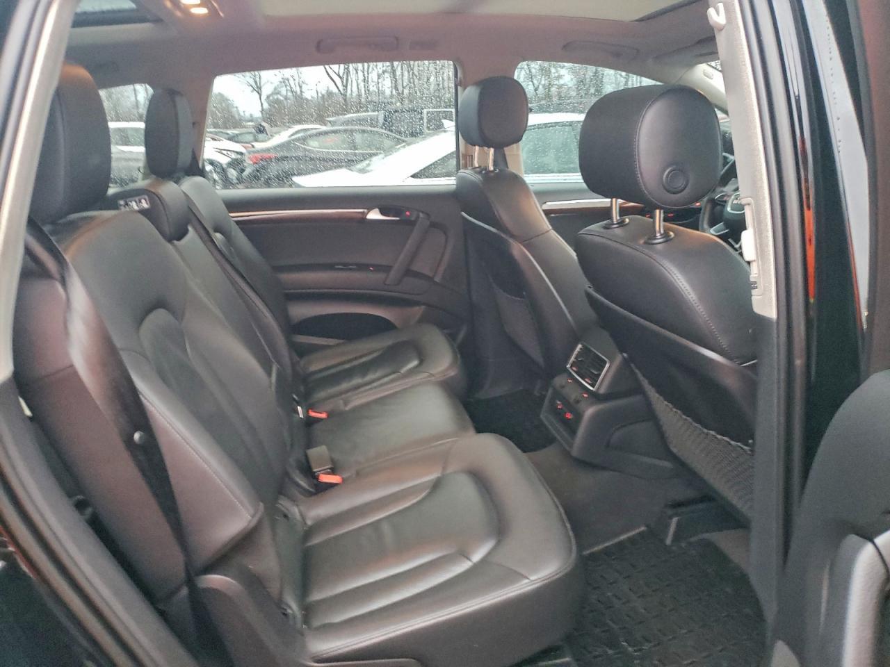 2015 AUDI Q7