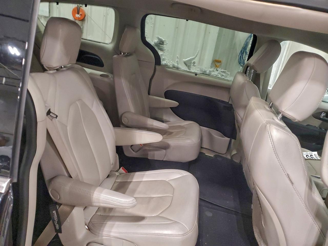 2021 CHRYSLER Pacifica