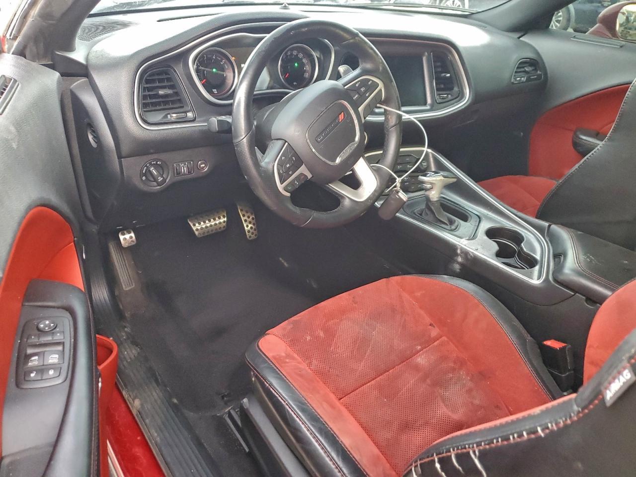 2016 DODGE Challenger