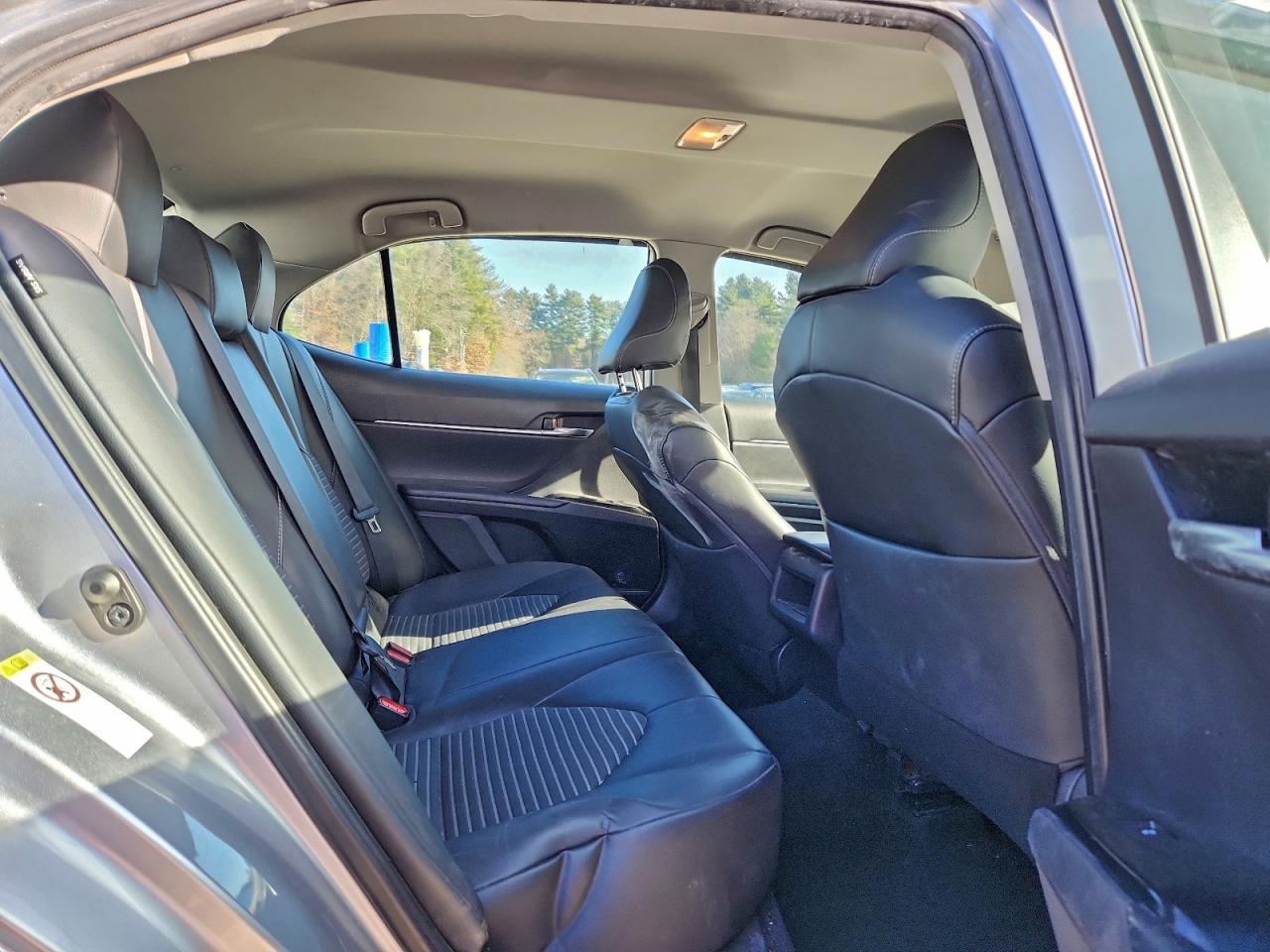 2019 TOYOTA CAMRY