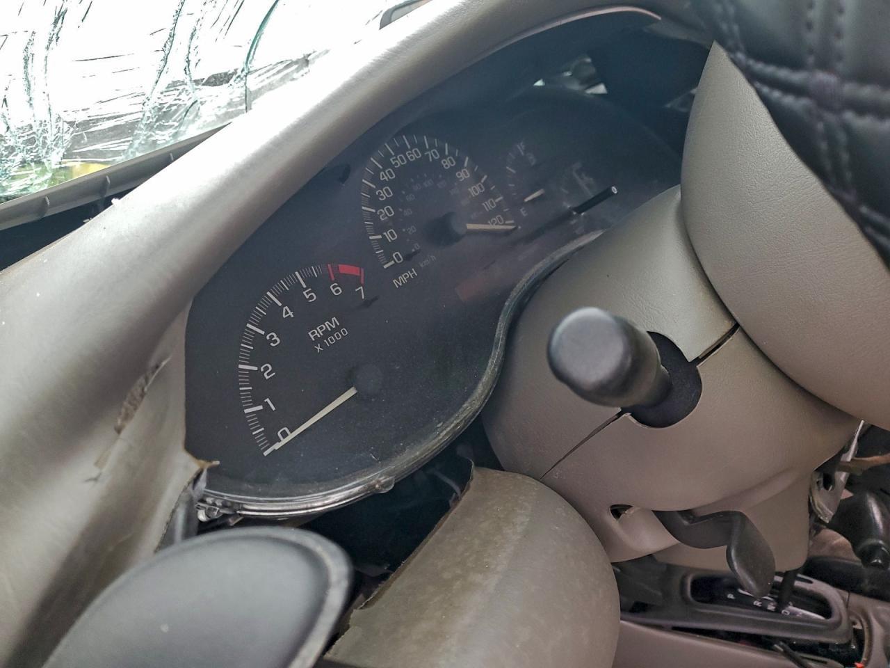 2002 CHEVROLET MALIBU