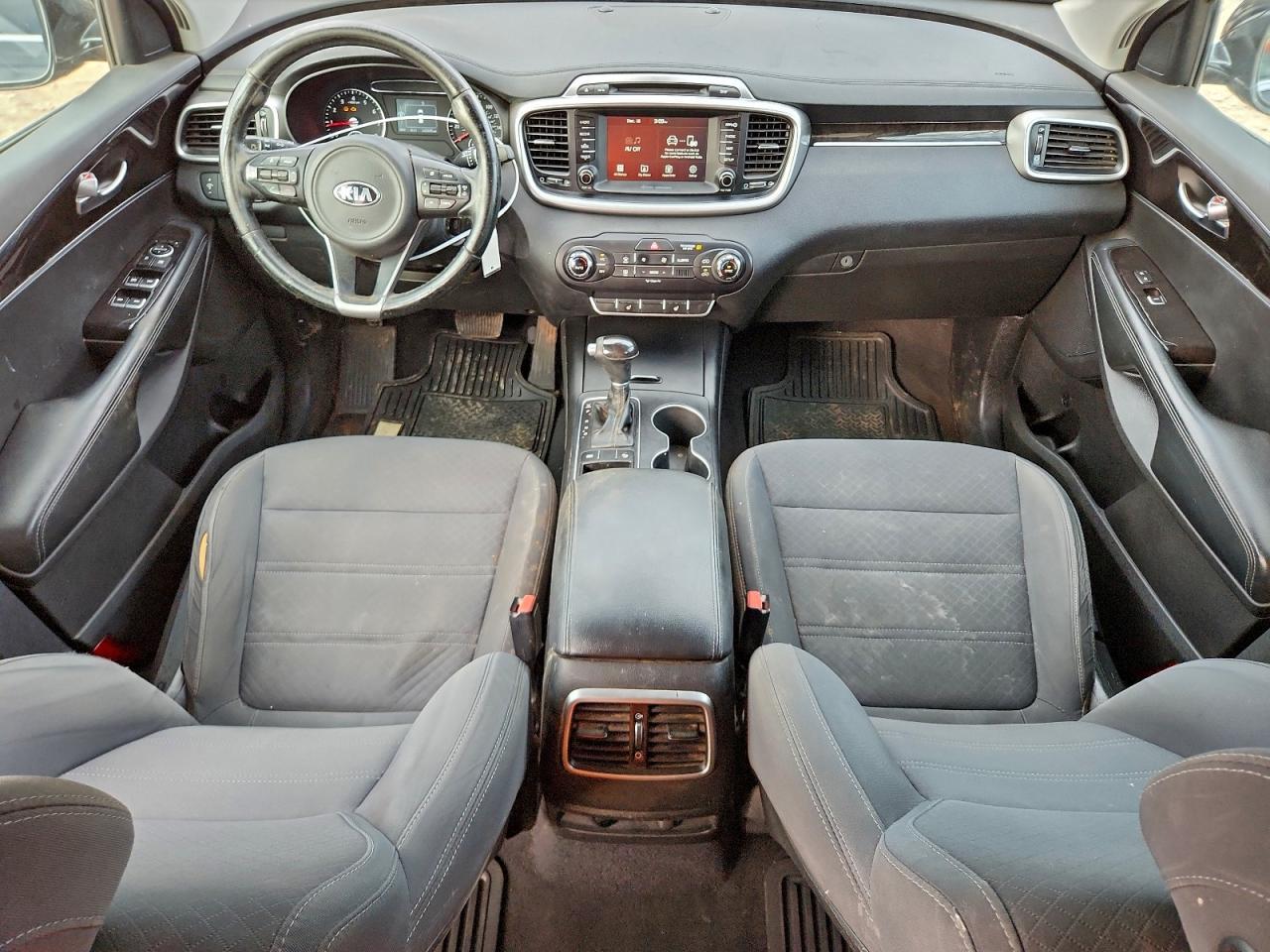 2017 KIA SORENTO