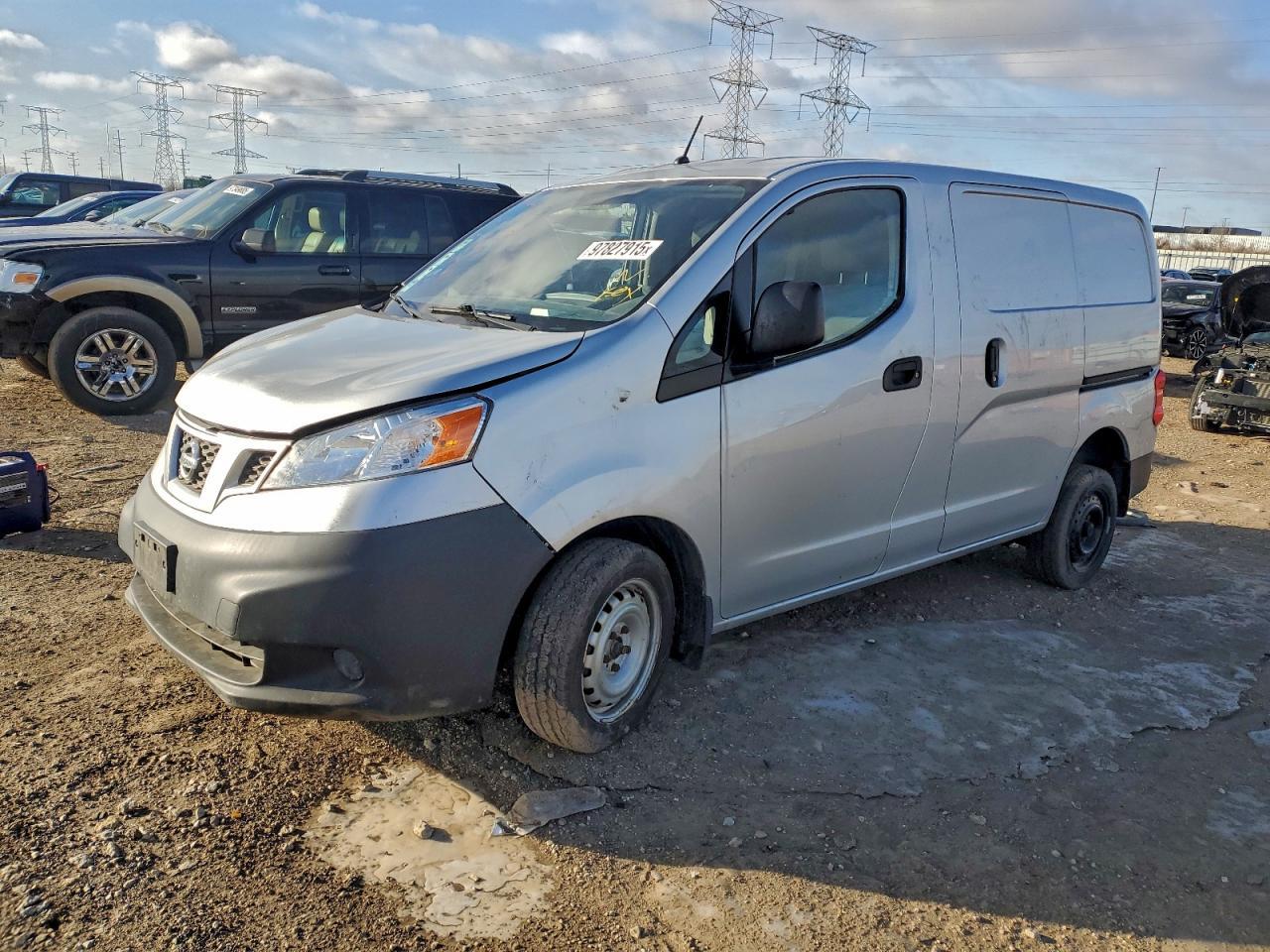 2017 NISSAN NV 200
