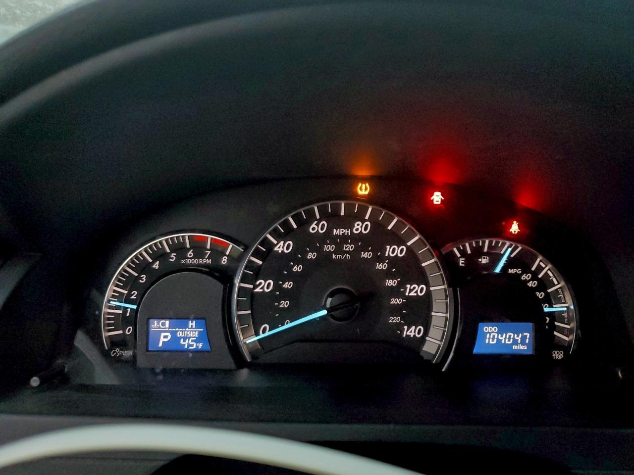 2012 TOYOTA CAMRY