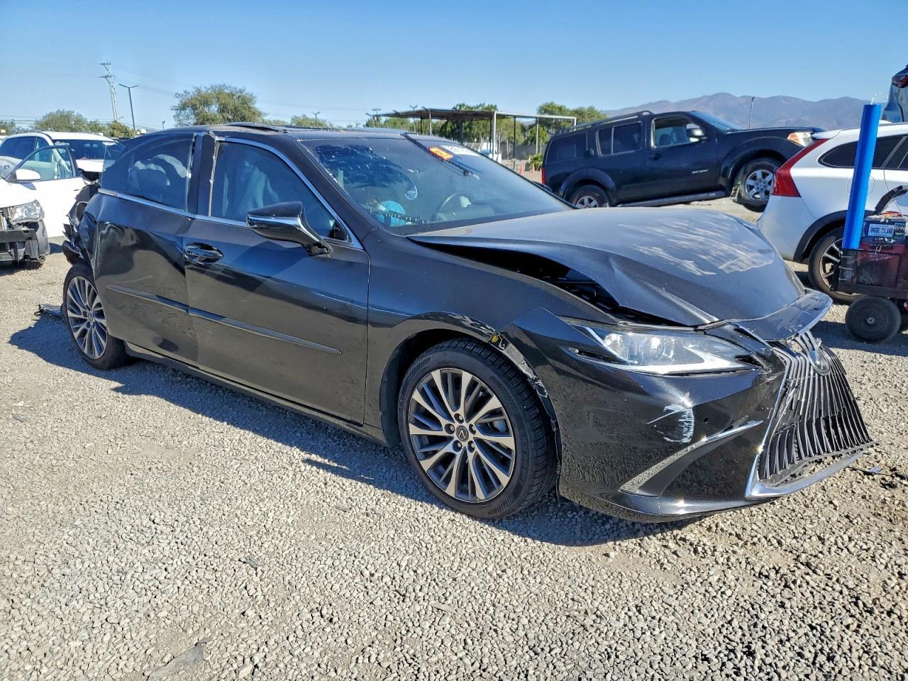 2019 LEXUS ES 350