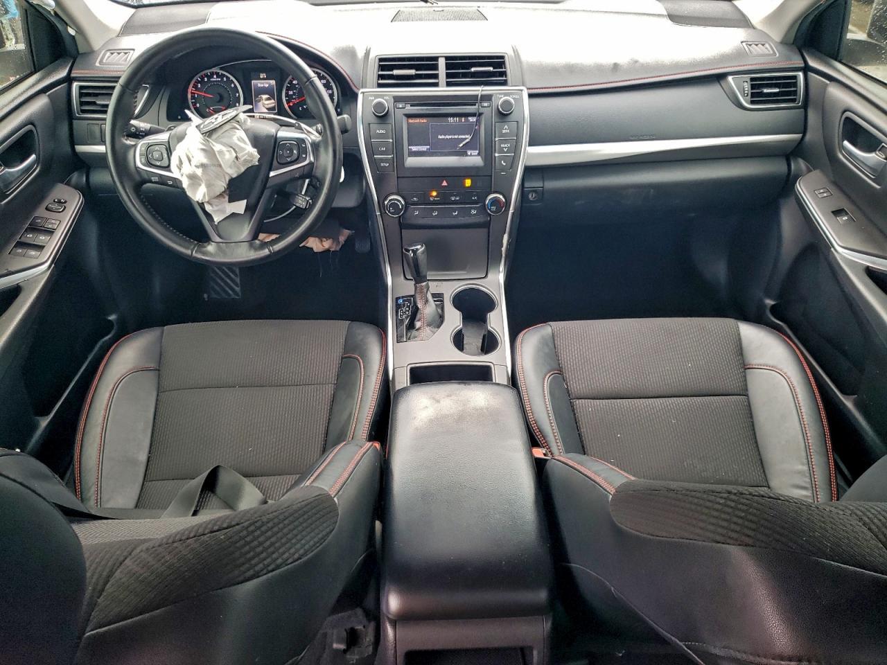 2016 TOYOTA CAMRY