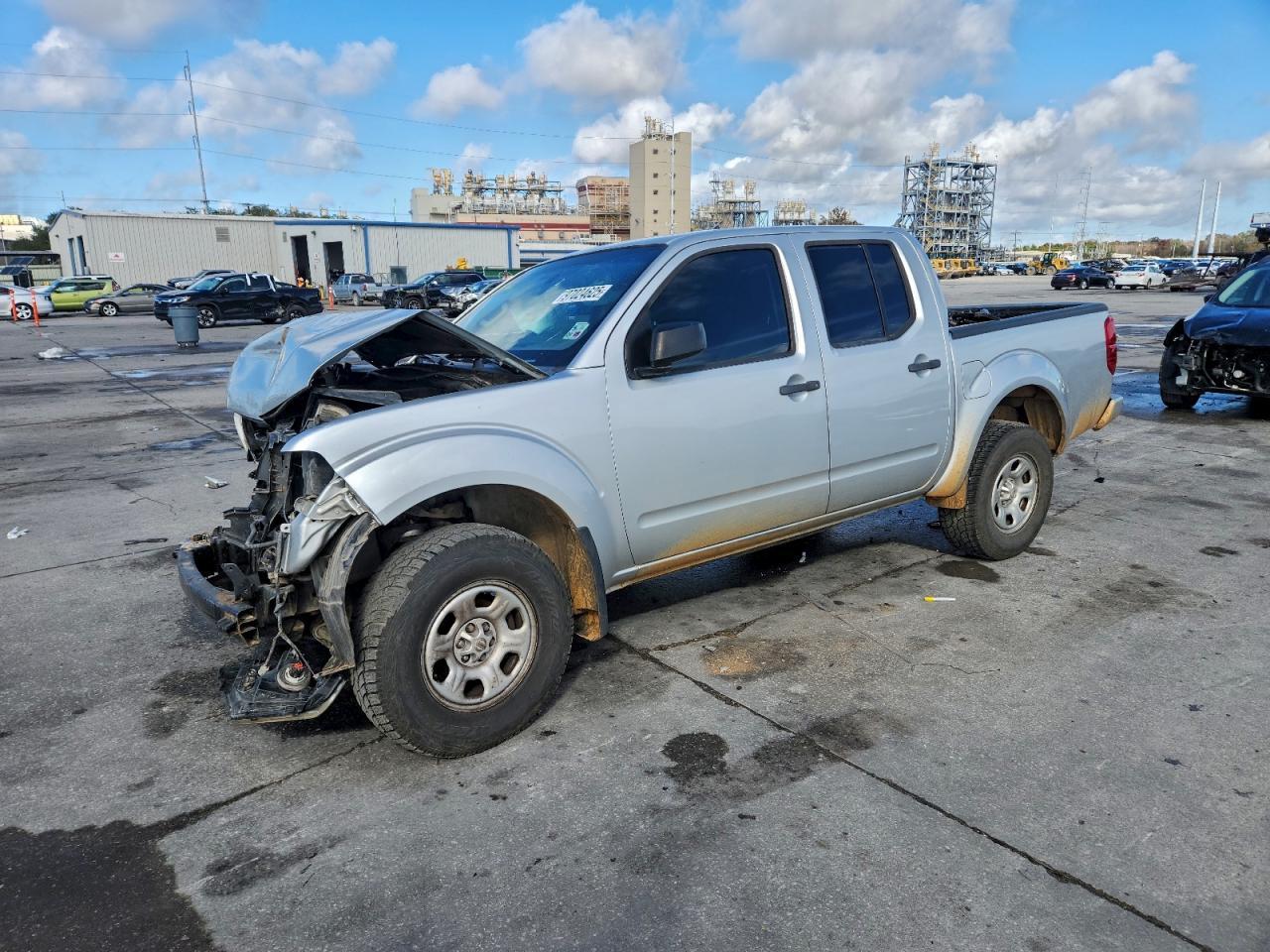 2017 NISSAN Frontier