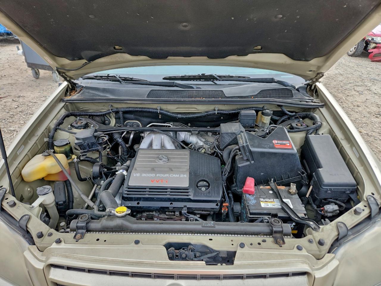 2001 TOYOTA HIGHLANDER