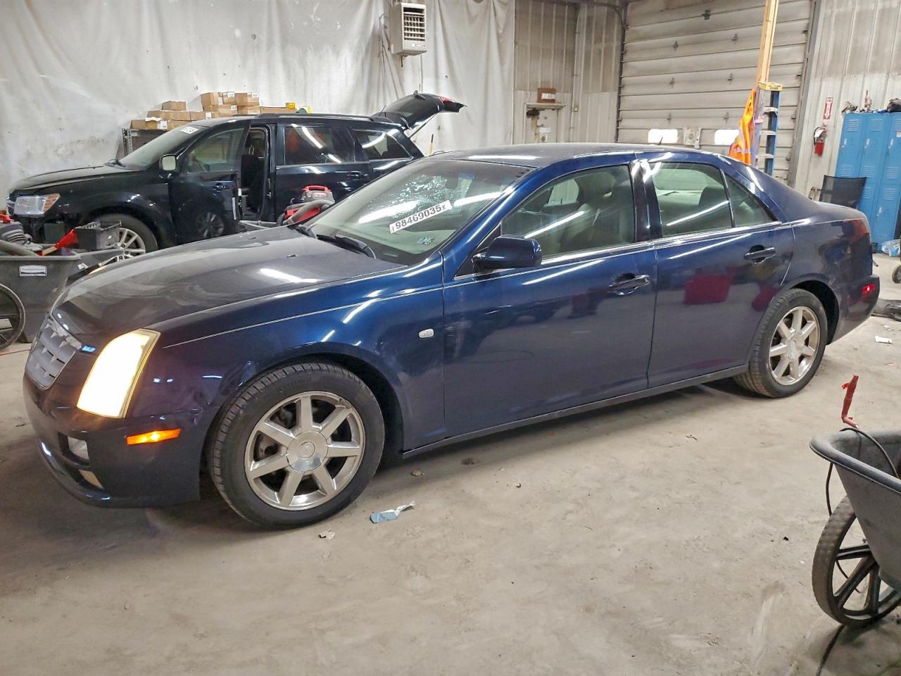 2005 CADILLAC STS